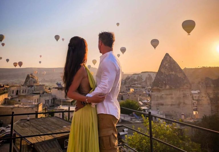 Capturing Unforgettable Travel Moments: Photography Tips for Couples