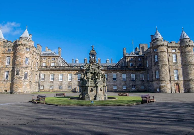 Historic Edinburgh: A Tour of the City’s Best Heritage Sites