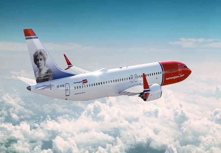 The Best Time to Book Flights to Stirling: A Seasonal Guide to Scoring the Cheapest Tickets
